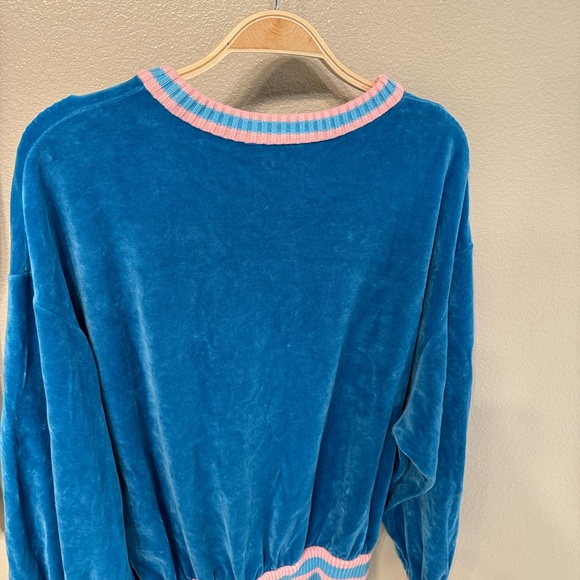 SOLD Gucci sweatshirt size S-M - Picture 2 of 4